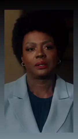 @violadavis em sua brilhante interpretação como Annalize Keating em 'Como Defender Um Assassino'.