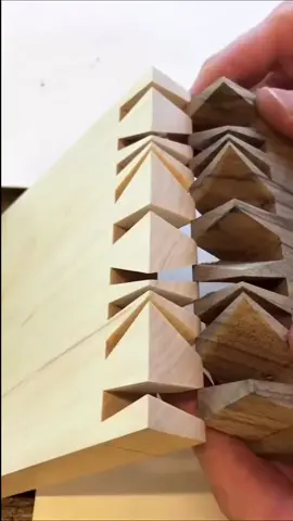 Chinese Traditional Wood Joinery: Mortise and Tenon Structures #woodworking #handmade #traditionalartist #woodartwork #handmadewood #woodworkingdesign #woodfurnituredesign #woodendesign 