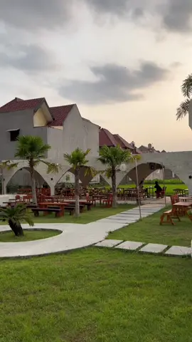 dakara kopi condongcatur bisa sewa tempat untuk wedding, gathering, birthday party, meeting, show, seminar dll #dakaracoffee #rekomendasicoffeeshop #rekomendasinongkrongjogja 