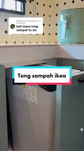 Replying to @cahayahidupku  IKEA. Dustbin ni mempunyai beberapa saiz. Pilihan di tangan anda 😁 #kemasrumah #dustbin #hallbar #tongsampahviral #tongsampahikea #kitchengadgets #KitchenHacks #hiddendustbin 