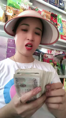 Vất vả cũng chỉ vì e #đútrendtiktok👑😗  #đồngtiền #xuhuongtiktock2023 #trùmtanggiamcan 