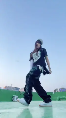 웾 웾 웾 웾 #주카다릿 #기둘비 
