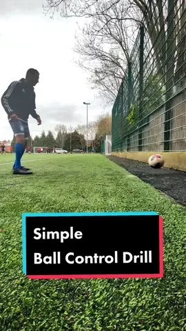 Simple drill to develop ball control! ⚽🎯 #footballdrillls #footballskills #footballtraining #soccertraining #passing #firsttouch #ballmastery #tekkers 
