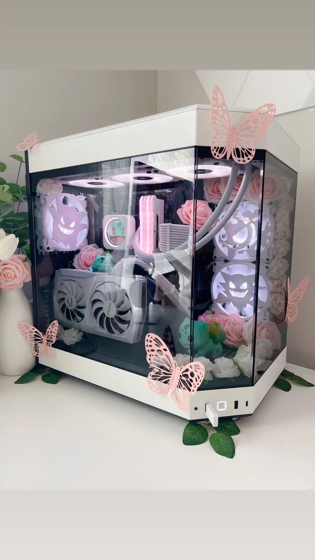 When ur cute but a lil spooky 👻 #pcgaming #pc #pcsetup #pcbuild #gaming 