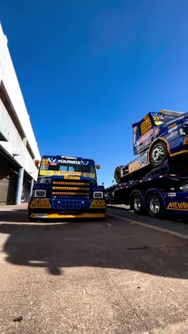 Se liga no ronco da máquina! #formulatruck #mevaniaracing #fyp #foryou #scania #corridadecaminhao 