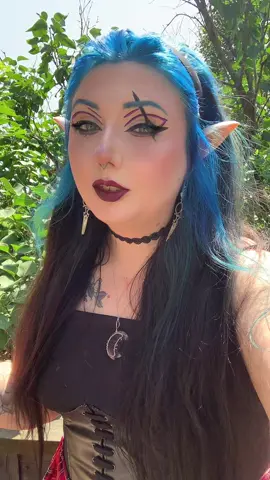 #alternativegirl #gothgirl #bluehair #fyp #midsize #plussize #makeup #mua #beauty #colorfulhair #egirl #chubbyqueen #emo #emogirl #mom #MomsofTikTok #altmom #gothmom #lipsync #elderemo #lipsyncaudios 