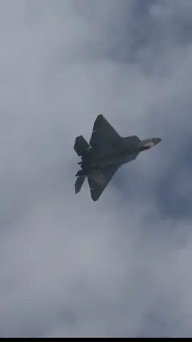The F-22 Raptor: Unleashing unmatched stealth and air dominance #f22 #f22raptor #usa #usaf #aviation #fighterjet #foryou #foryoupage #viral #fypシ