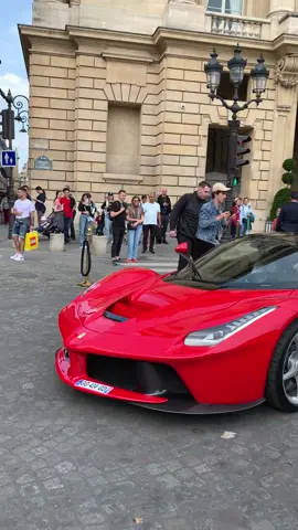 Laferrari in Paris❤️ #laferrari #ferrari #ferrarilaferrari  #cars #supercars #hypercars #carspotting #carlovers #luxury #luxurycars #Lifestyle #luxurylife #paris #fyp #viral 