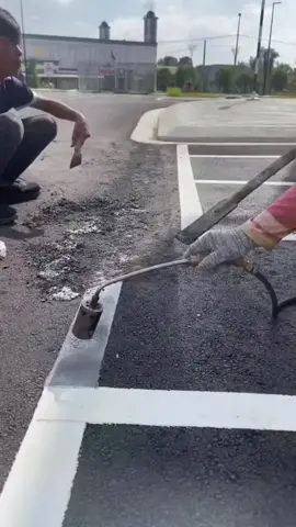 Removing road markings