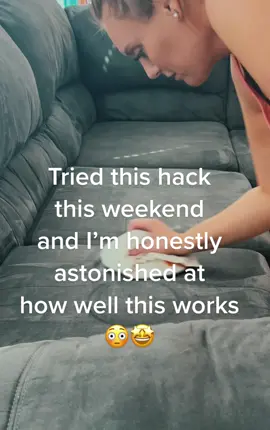 Who new a pot lid and towel could easily wipe away stains 😳 And the laundry detergent 👌🏼 made everything smell so fresh. This was a tiktok hack that was a golden find!! #tiktok #tiktokhacks #cleaning #cleaningtiktok #cleaninghacks #couchtok #couchcleaning 