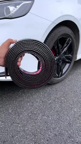 #CapCut Wheel eyebrow anti-collision sticker, protect your love wheel eyebrow, so that you won't be afraid of scratching #cargoodthings  #carsupplies  #goodthingsrecommendation  #tire #anticollision  #shell #traffic #snake #fyp 