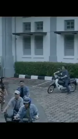 pertemuan terakhir #dilanmilea #dilan1991 #movie #sad #sadscene #movies 