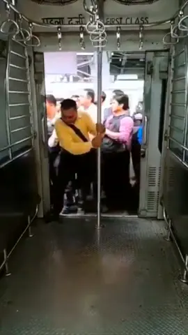 How To Board A Train, In India