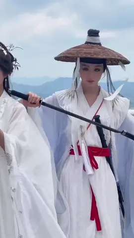 You like that look#hanfu汉服 #fyp #hanfugirl #hanfuchinese #Love #tiktok 