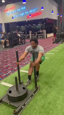 Sled work💪🏾✅🔥 #sledworkout #legpower #legstrength #fitnessmotivation 