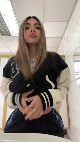 #fyp #😘😘😘 #viral #zyxcba si se da 🤭🤭