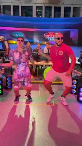 When you’re on TV in Puerto Rico! 👯‍♂️😆 @Dean Huertas #fyp 🎥 @JOSE 