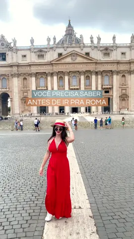 Você PRECISA saber antes de viajar para Roma 🇮🇹 Se o Museu do Vaticano está no seu roteiro, então já salva essa informação pra não esquecer!  📍O Museu do Vaticano, onde fica a famosa Capela Sistina, não abre aos domingos!  Exceto no último domingo do mês quando ele abre de forma GRATUITA, das 9h às 14h (última entrada 12:30).  Nas demais semanas é possível entrar no museu de segunda a sábado das 9h às 18h (última entrada às 16h).  💰O valor do ingresso no site oficial custa €22  e também existe a opção de áudio guia em português (€7) para você que quer saber mais sobre a história do museu e do seu acervo de arte.  Você já sabia dessa informação? O Museu do Vaticano está no seu roteiro de viagem? 🇻🇦 Não deixe de conferir o roteiro que eu tenho pronto pra Roma e outras cidades na Itália e na Europa, vai ajudar MUITO na organização da sua viagem ✈️🌎  #partiuviajar #roma #vaticano #dicasdeviagem 
