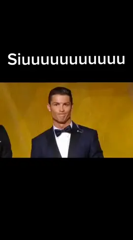 siuuuuuuu #ronaldo #bongda #xh #meme #xuhuongtiktok #fyp #xuhuong #haihuoc #funny 