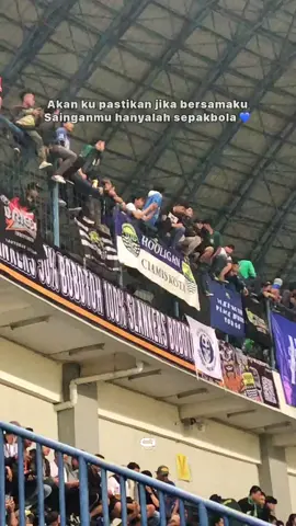 Aku kamu dan persib bandung💙 #persib -#bobotoh #persibbandung 
