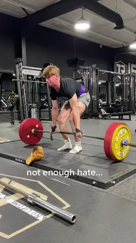 Deadlift fail #fail #gym #deadlifts 