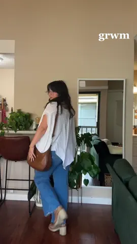 get ready with me :) was feelin like a flowy fit was needed today and also wanted to wear my new jeans 🤭 #pinterestoutfit #pinterestinspiration #pinterestinspo #pinterestaesthetic #pinterestgirl #pintereststyle  #size6fashion #cozystyle #outfitideas #outfitinspo #outfitoftheday #cozyaesthetic #casualoutfits #thriftedoutfits #casualstyle #grwm #getreadywithme #casualoutfitinspo #springvibes #springoutfit #springfashion #springoutfitideas #springoutfits #summeroutfit #summeroutfitinspo 