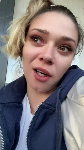 😂