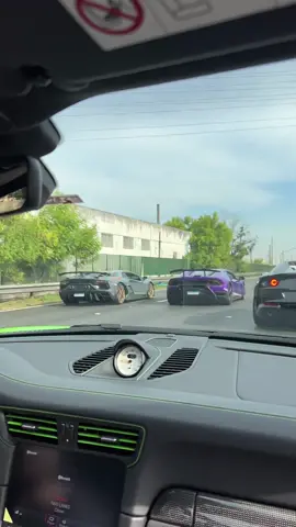 Onboard Porsche 911 GT3 RS com escapamento Secret Weapon ( Aumente o som! ) #exclusivo #gt3rs #porsche911gt3rs #911 #porsche #secretweapon #gt3rsweissach #turboclub😎 #brasil🇧🇷 #carspotter #supercarros #31pea #motorgridbrasil #maquinasdsp 