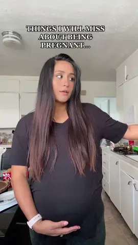 What other things will you guys miss about your pregnancies?  . #pregnantlife #pregnanttiktok #pregnantmama #pregnant🤰 #preggolife #utahmom #mexicanmom #pregnant #pregnancy #pregnancyproblems #momlife #MomsofTikTok #pregnantbelly 