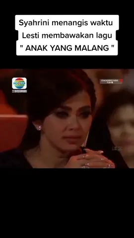 Ngikutin banget jaman DA1 sampai DAA1 , penampilan yg selalu di tunggu sang idola dd @Lesti Kejora 😍  SUARANYA GADA OBAT🥰 #lestyloverseindonesia #lestykejora #indosiar #DAA1 #nostalgia #Flashback #darikamidenganhatiuntuklesti #fyp #dacademyasia1 
