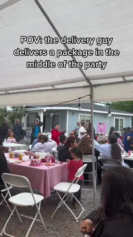 He passed the vibe check #delivery #deliveryguy #amazon #mexican #party #fyp