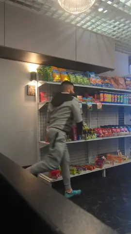 Floppy yt #pranks #fyp #australia #viral 