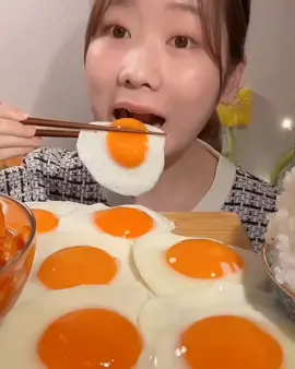 #miyuasmr #egg #eggs #mukbang #hungry #favoritemukbanger #bigbites #fyp #explore 
