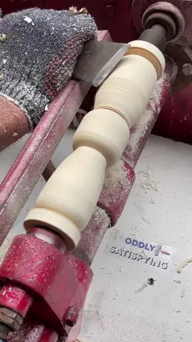 Satisfying Wood Work #sayisfying #oddlysatisfying #woodworking #fyp 