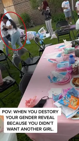 Expecting mom goes viral for ruining gender reveal party after finding out baby's gender. #catchupnews #genderrevealparty #party
