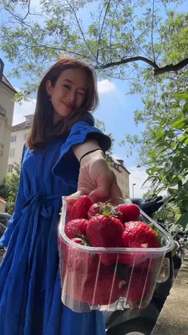 mein cousin ist einfach allergisch gegen Erdbeeren, gestraft fürs leben 😩🍓
