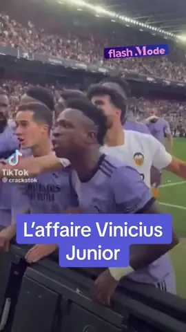 L'affaire Vinicius a révélé la chape de plomb qui pèse sur le racisme dans le foot espagnol. #viniciusjunior #realmadrid #raphinha #liga #javiertebas #football #supporters #benzema 