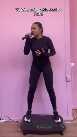 Where are you from?🇳🇱🇸🇷 I’ve gained so many new followers since my last singing video. Such a beautifull song but so hard sing🥲 #xyzbca #vocaltraining #whitneyhouston #singing #vocalworkout 