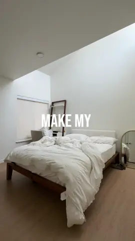 i like my room plain & simple 🛏️ #bed #bedroom #morningroutine #makemybedwithme #sleep @target @West Elm @Lunya @thuma.co 