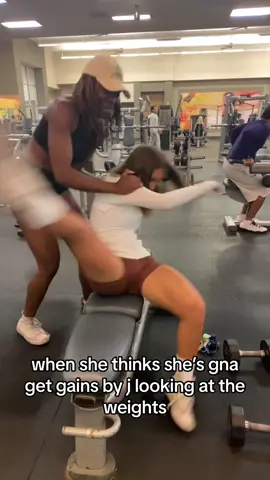 nice try  #fypage #viraltiktok #gymgirlsoftiktok #GymTok #viralvideo #fyp #bsfs #besties #gympartner #gymgoals #gainz #muscle #musclemommy #trainer #rep #bulgariansplitsquat #workout #workoutroutine #glutes #gluteworkout #gymhumor #gymcomedy #comedyvideo #gymrats 