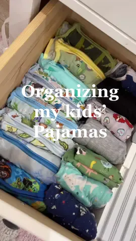 When the decluttering mood strikes✨ #organize #declutter #decluttering #organized #organization #organizewithme #drawerorganization #dresserorganization #kidsroomorganization #bamboopajamas #littlesleepies #littlesleepiesaddict #kytebaby #poshpeanut #momof3 #momlife #sahm #fyp #foryoupage 