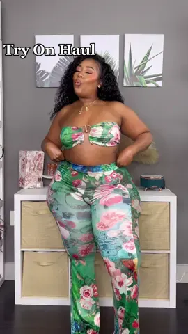 Am I the only one who plans every outfit, no matter how trivial in advance? 🌚 I do not like uncertainty  #tryonhaul #fashionnova #curvyfashion #plussizefashion 