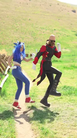 Replying to @pernie3 I definitely should've practiced the dance more beforehand, but it's fine 😅 Eggman ( @Connor ) is an ICON✨️🥚 (and in platform boots, no less) #SonicTheHedgehog #SonicTheHedgehogCosplay #SonicCosplay #Eggman #EggmanCosplay #VideoGameCosplay 