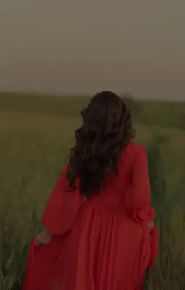 مهم اینه که من خودمو دوست دارم 🤍✨ #viral #fy #fypシ #viralvideo #like #persia #persian #persiantiktok #yalda #farsitiktok 