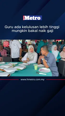 Cadangan kenaikan gaji guru yang mempunyai kelayakan akademik lebih tinggi kini dalam radar perbincangan Kementerian Pendidikan Malaysia (KPM). #beritatiktok #gaji #guru