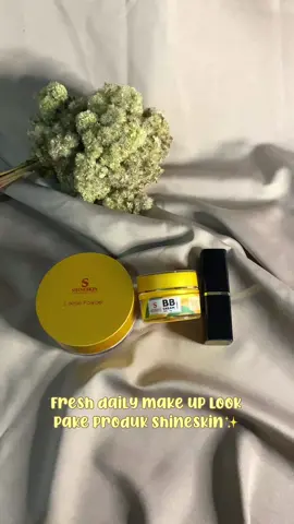 3 produk bikin makeup mu flawless dan metta #reviewshineskin #shineskinreview #produkshineskin #beautyhaulindonesia #shineskinskincare #shineskin #bbcreamshineskin #bbcreamglow #shineskinbbcream #shineskinbbcreamcover #shineskinbbcreamlight #lipbalmshineskin #shineskinlipbalmpink #3shineskinlipbalmpink #lipbalmpink #lipbalmpinkshineskin❤️ #lipbalmpinkshineskin #bedaktaburshineskin #loosepowdershineskin #losepowdershineskin #shineskinloosepowder 