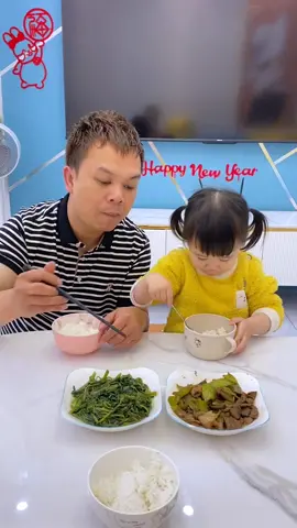 My brain is buzzing, let's see if you dare to#viral #tiktok #funny #chinese #comedy #baby 