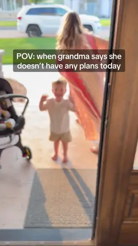 She does now.. 🤣 #momlife #momlifebelike #motherhood #MomsofTikTok #momtok #momburnout #tograndmashousewego IB: @preciadofamily_
