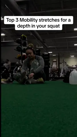 My go mobility stretches for leg day  #latinagymtok #mobilitystretches #GymTok #gym #getfit #legday #consistency 