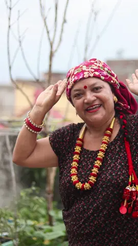 Lyauna chori balera batti kasti raixin babu ki shrimati❤️ #nepaltiktok #foryoupage #fyp #viral #kamalavlogs 